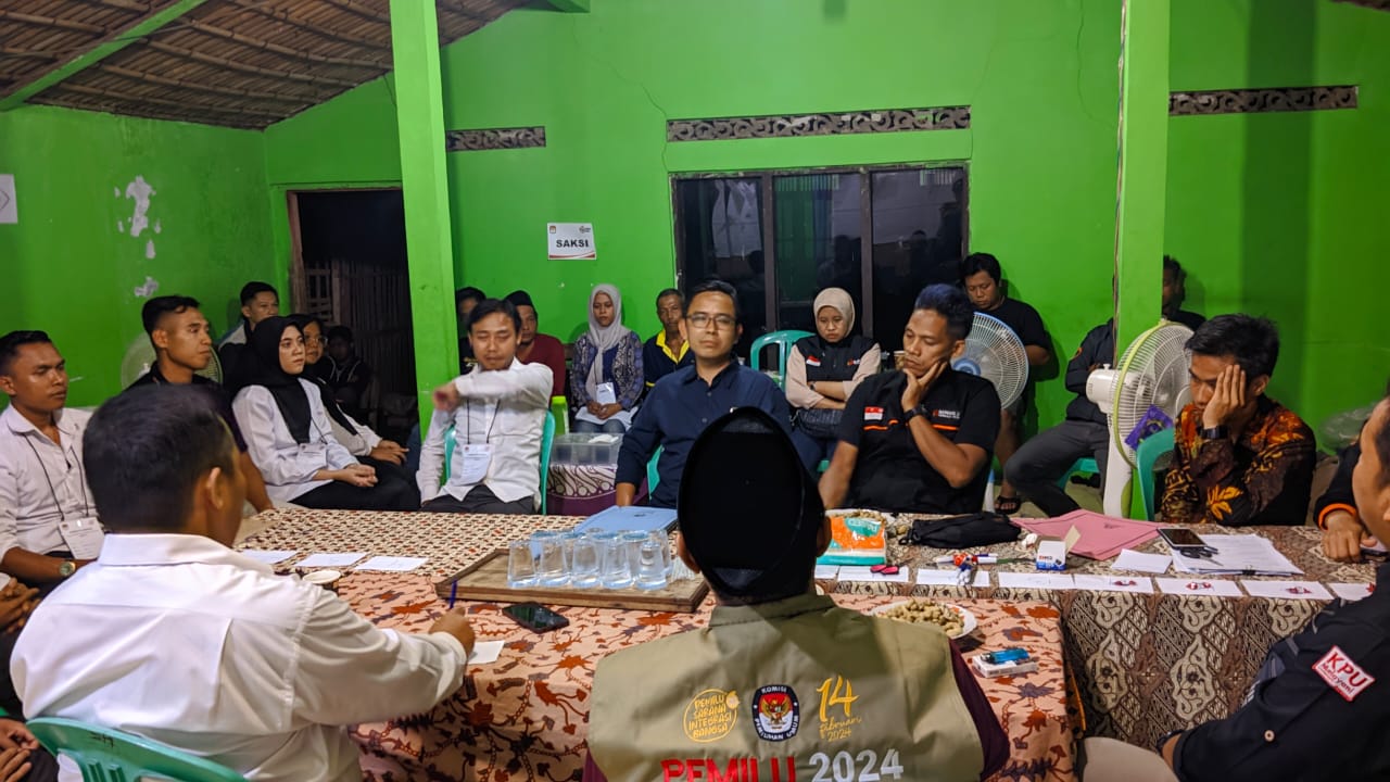 Pemilih Gunakan KTP-el Bukan di Lokasi Mencoblos, TPS 1 Desa Timbang Laksanakan Pemungutan Suara Ulang