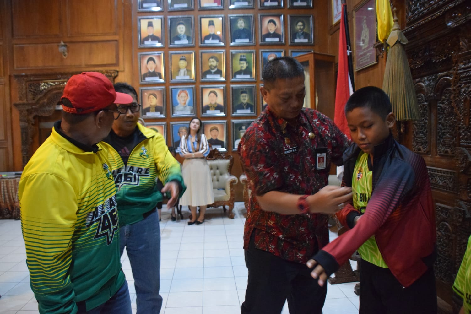 Atlet Sepakbola U-10 dan U-12 Banyumas Dilepas ke Provinsi