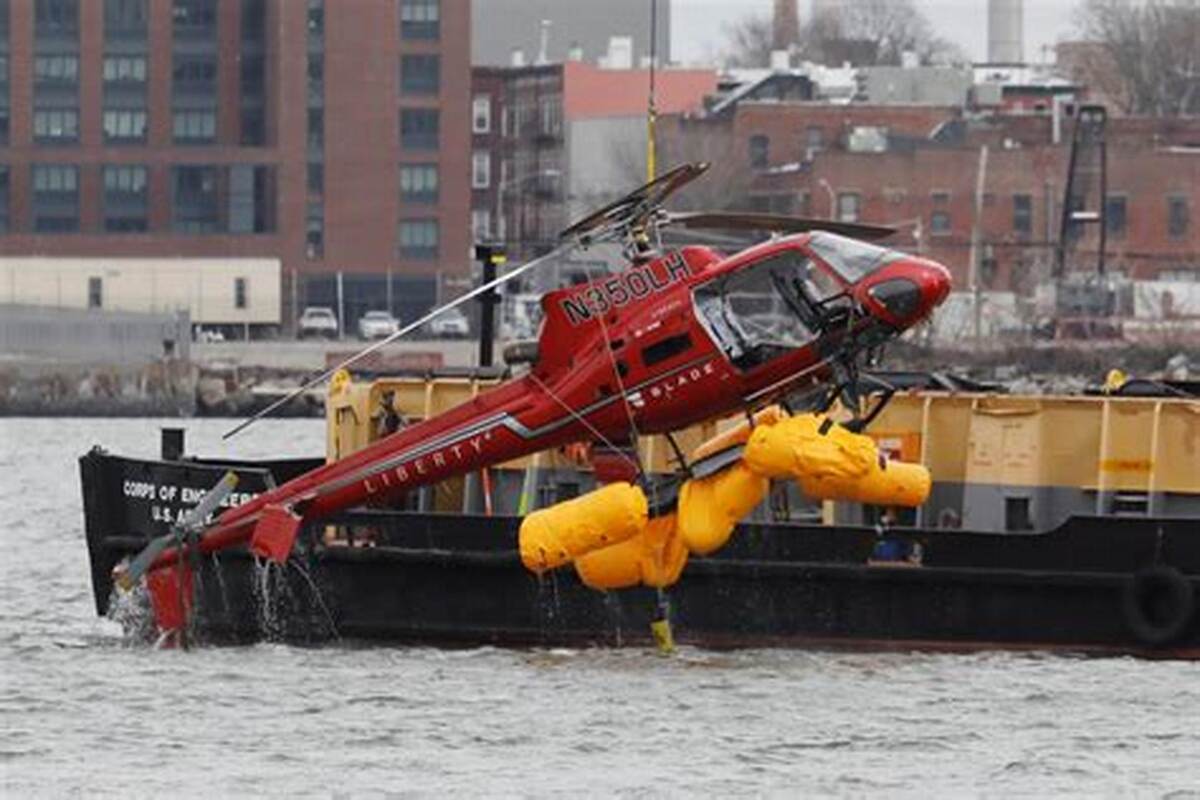 5 Fakta Kecelakaan Helikopter di New York