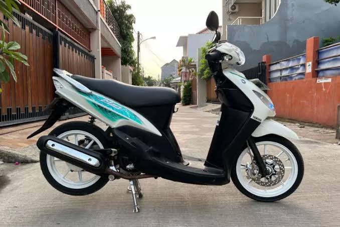 Harga Motor Bekas Yamaha Mio Smile 2009 Cuma 2 Jutaan, Serius Nih?