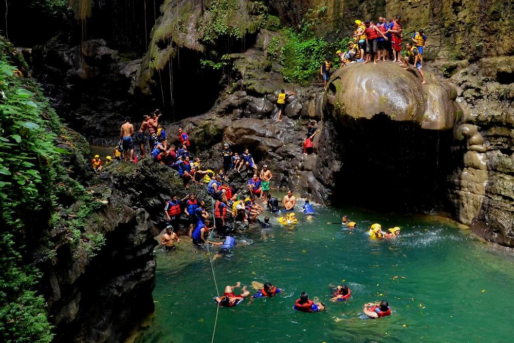 Rekomendasi 6 Arung Jeram Terbaik di Indonesia, Pecinta Water Sport Harus Coba!