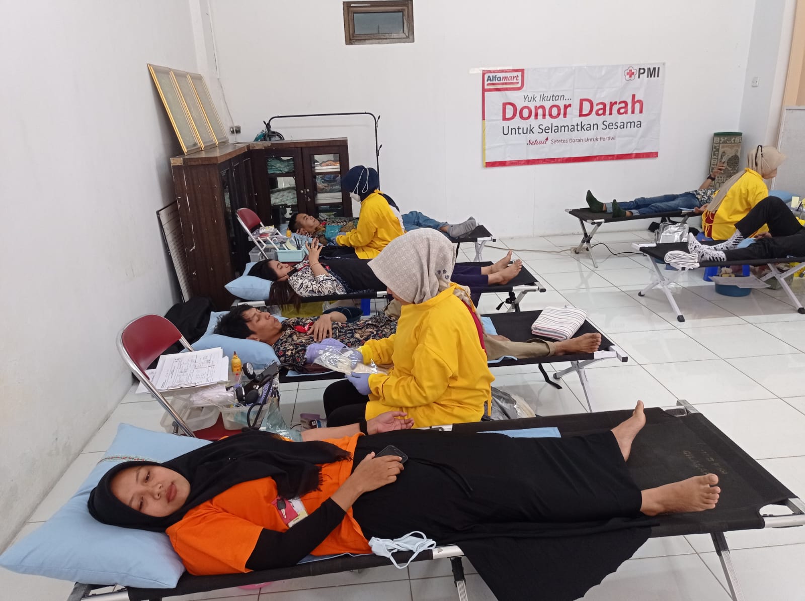 Alfamart Gelar Donor Darah “Setetes Darah Untuk Pertiwi”