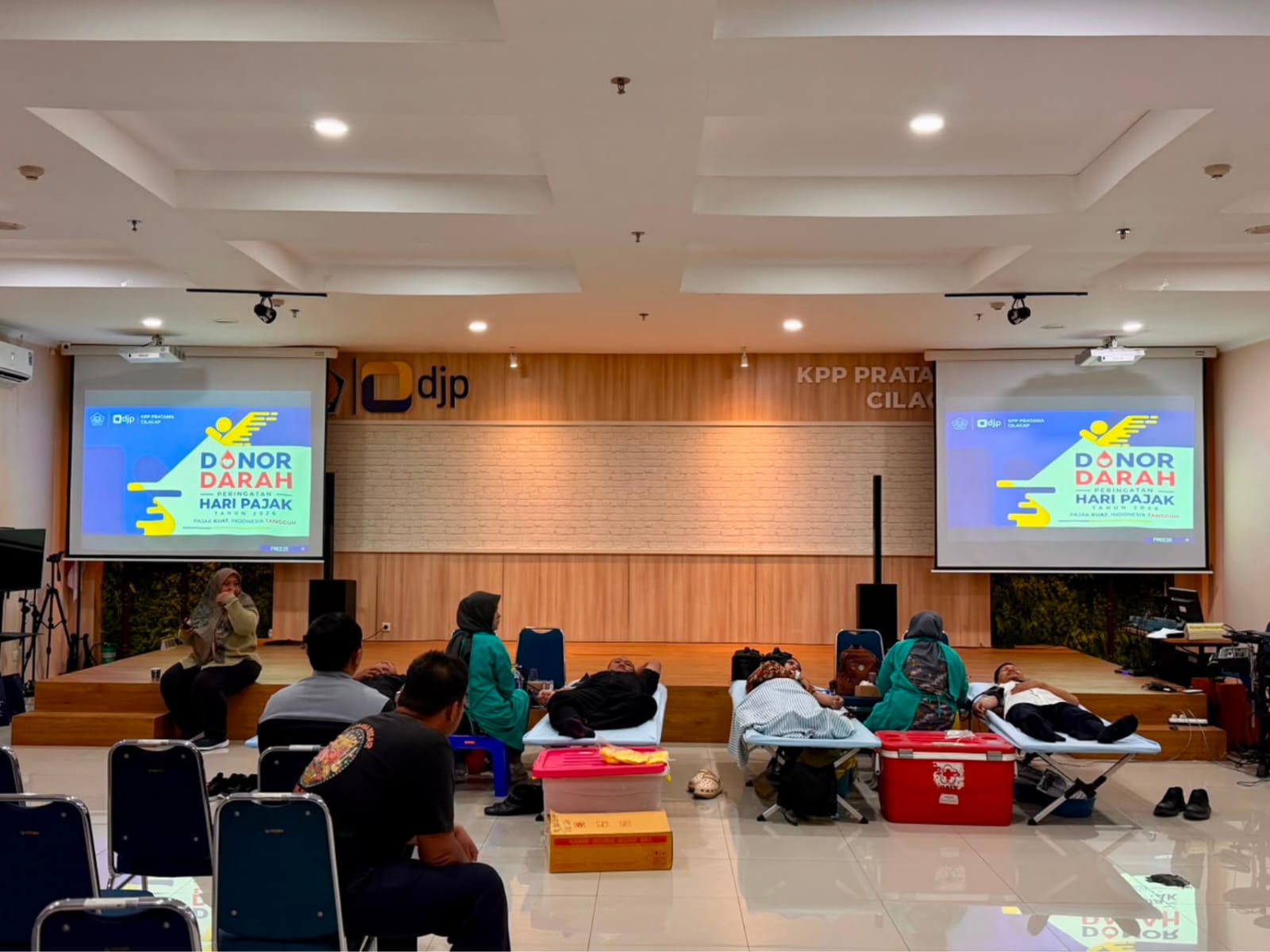 Peringati Hari Pajak 2026, KPP Pratama Cilacap Gelar Donor Darah Bersama PMI