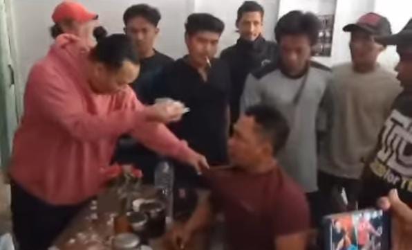 Usai Penggerebekan Pengedar Obat Terlarang, Warga Desa Karangsari Ingin Pelaku Dihukum Berat