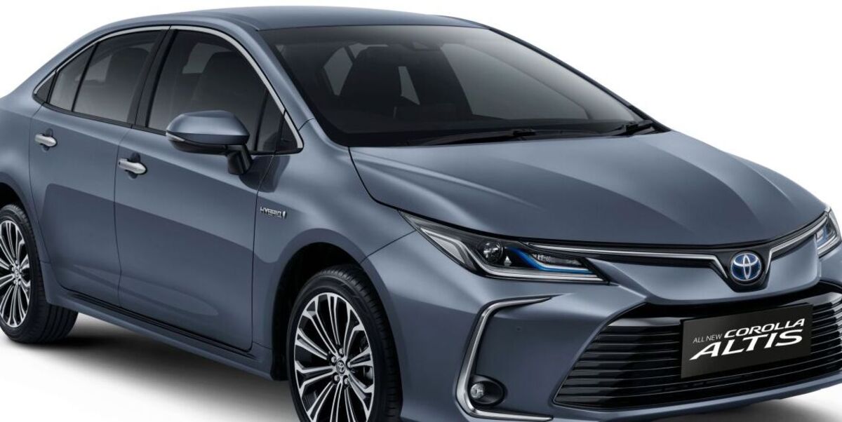 Kredit Corolla Altis di OTO Finance Bisa Tampil Berkelas, Begini Simulasinya