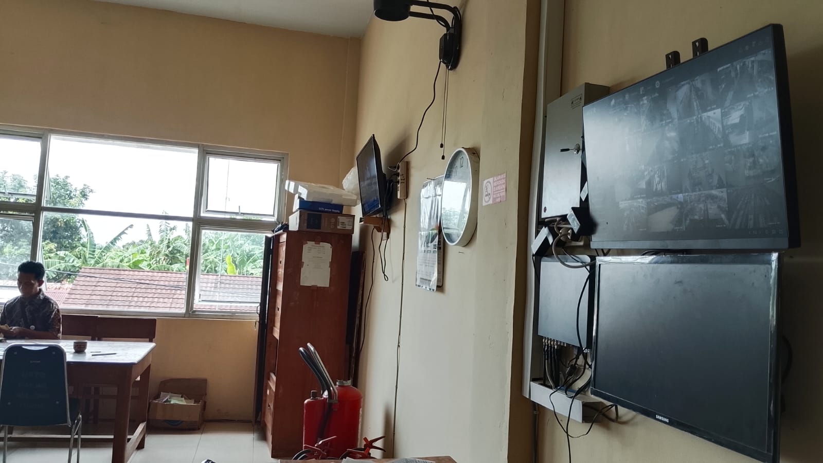 Tak Hanya Pengelola, Pedagang Ikut Amankan Pasar Sumpiuh