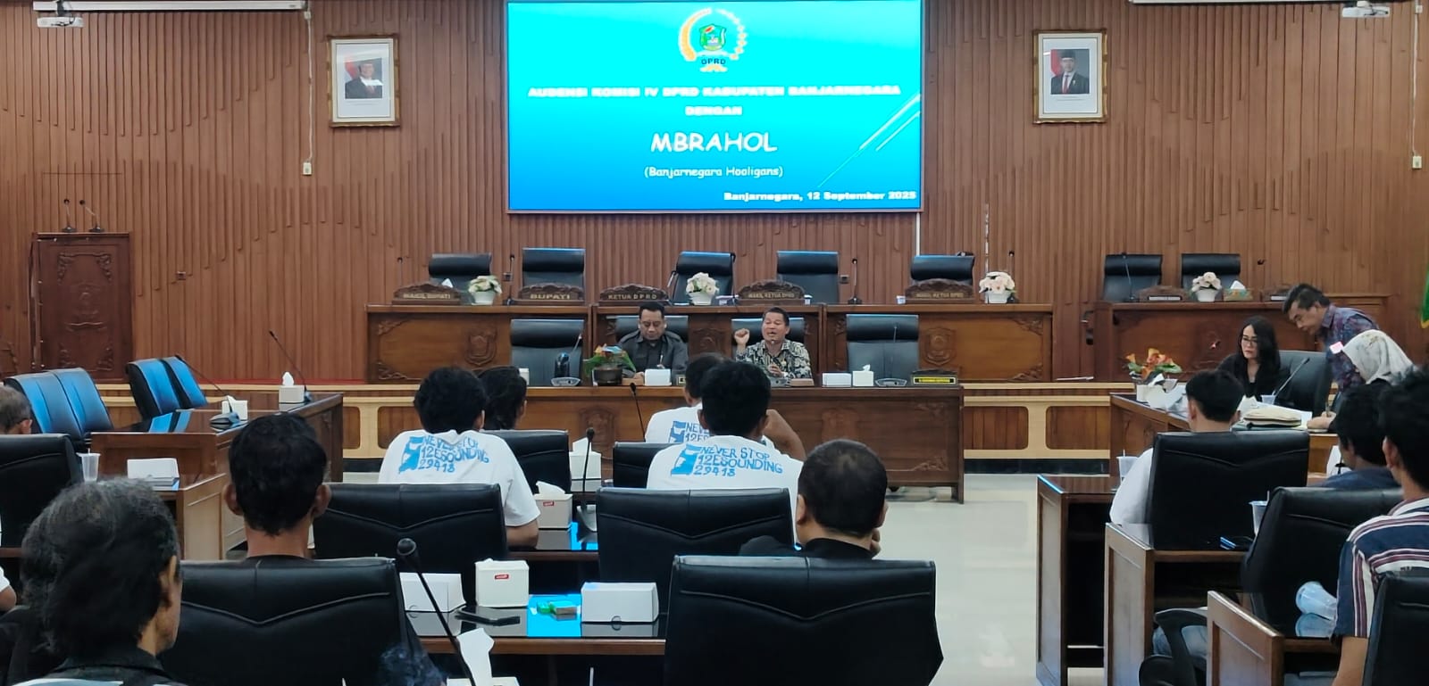 Suporter dan Mantan Pemain Desak Persibara Bangkit ke Liga 4