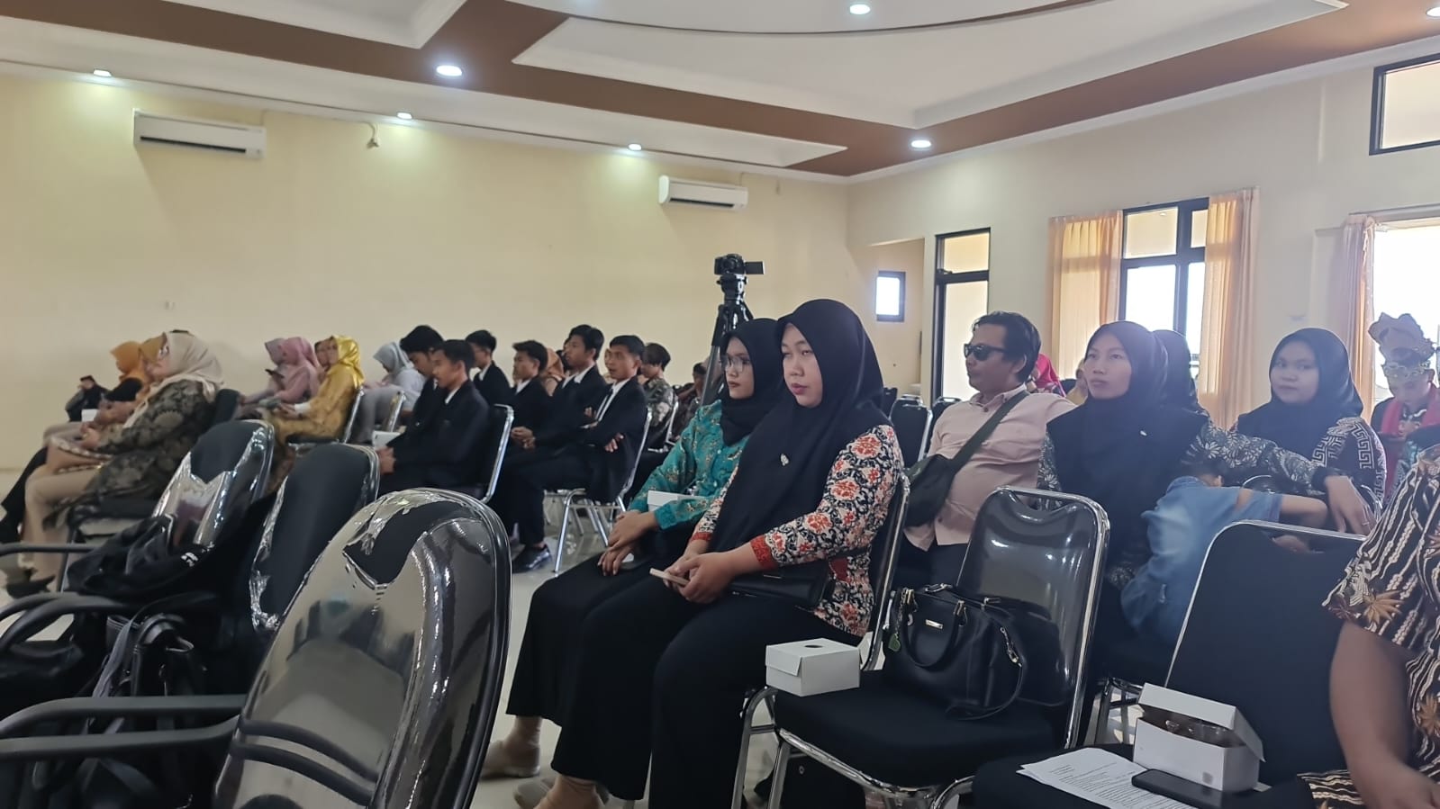 52 Siswa Kejar Paket C Purbalingga Dinyatakan Lulus