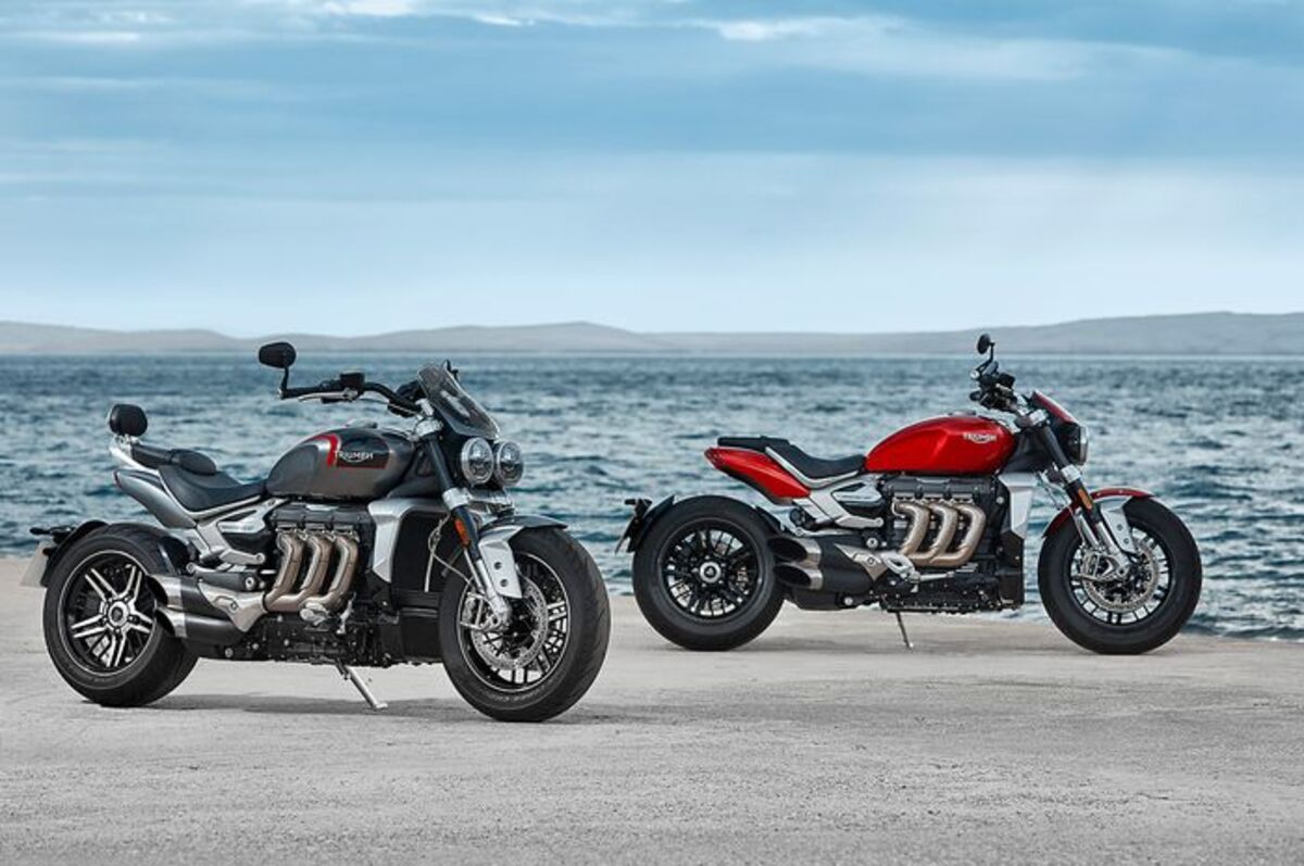 Triumph Rocket 3 R, Motor Gahar dengan Mesin Lebih Besar dari Innova