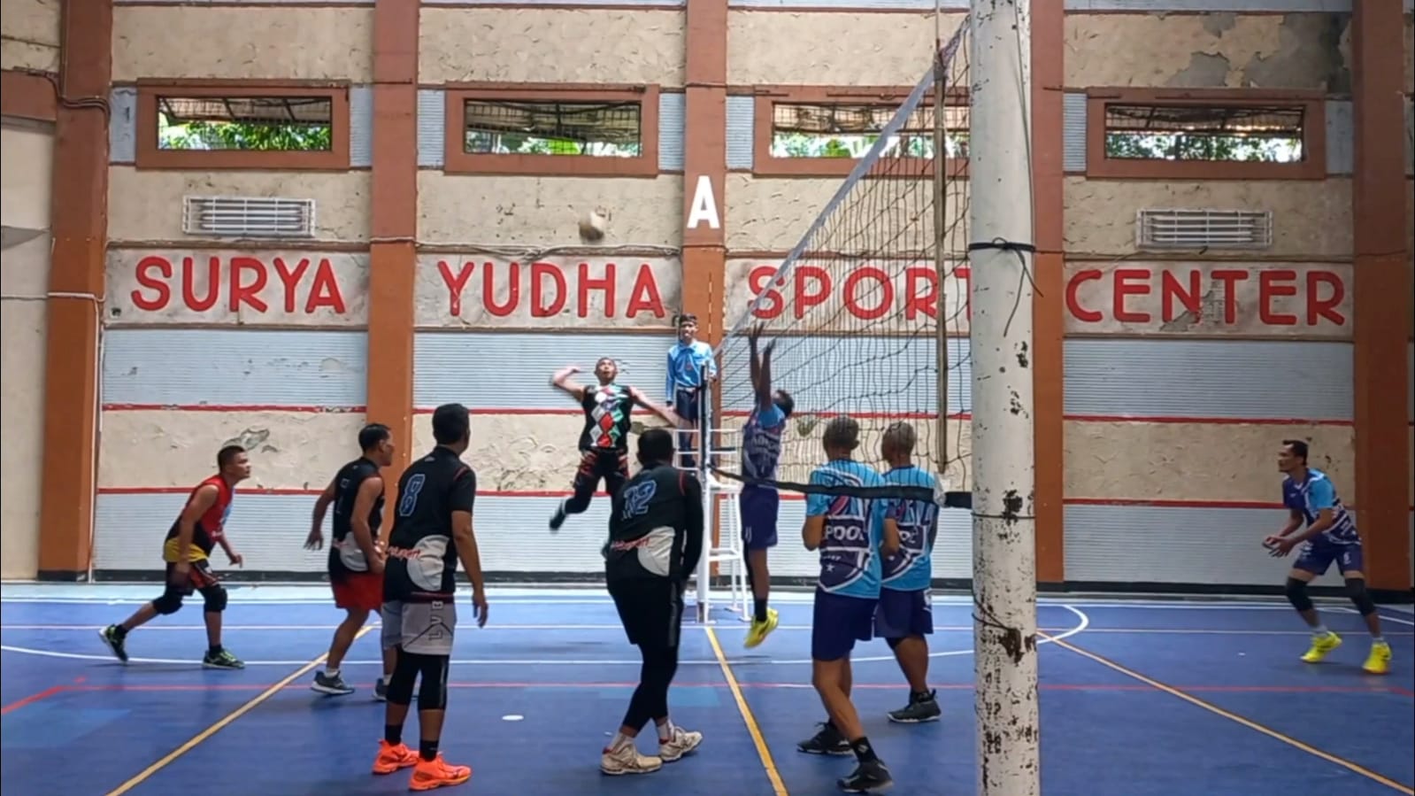 Turnamen voli lansia Peringati Hari Olahraga Nasional di Banjarnegara