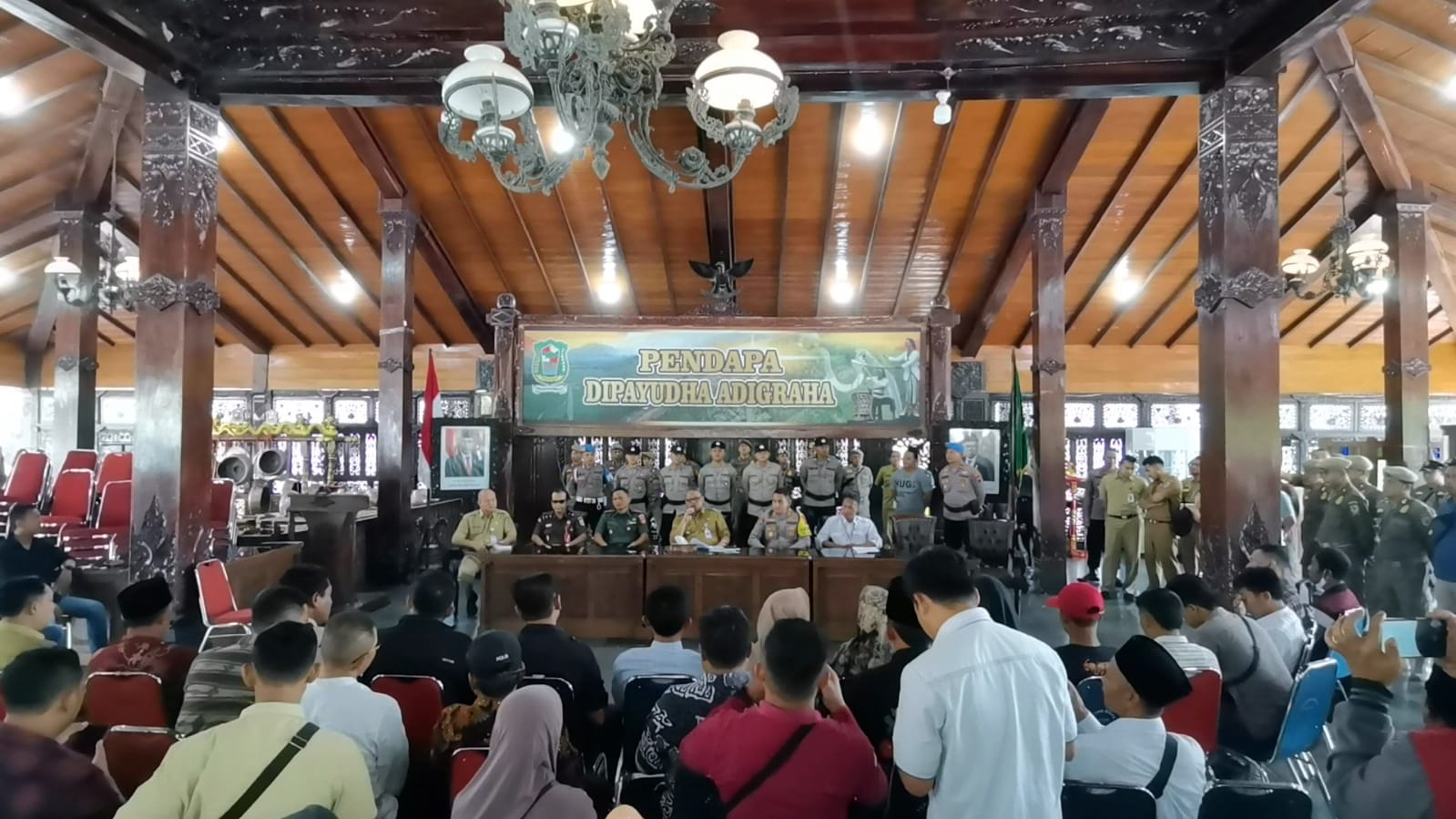 Pelantikan 57 Kades Terpilih di Banjarnegara Resmi Ditunda