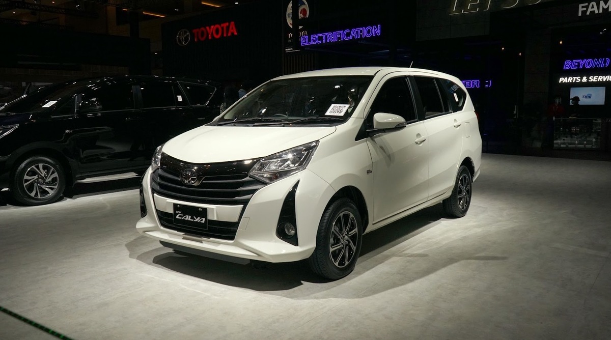 Simak Angsuran Rendah Mobil Toyota Calya Via BSI Mandiri Utama Finance!