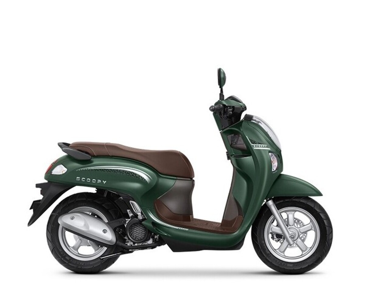 Smart Key & USB Charger! Fitur Kekinian Honda Scoopy 2025 Terungkap