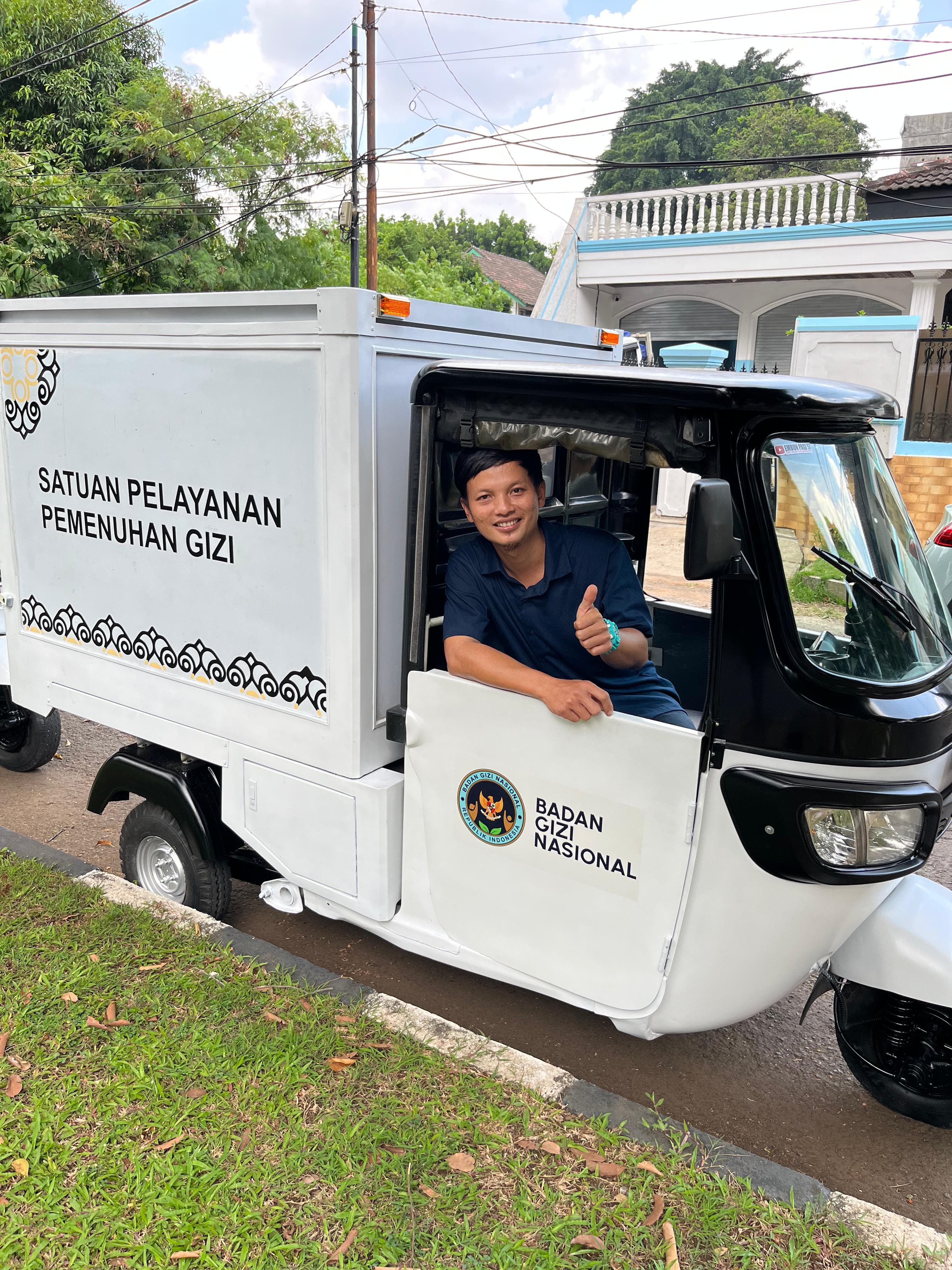 Cerita Iftakhul Amin (35) Ketiban Rejeki MBG, Modifikasi Bajaj Jadi Kendaraan Pengantar Ompreng