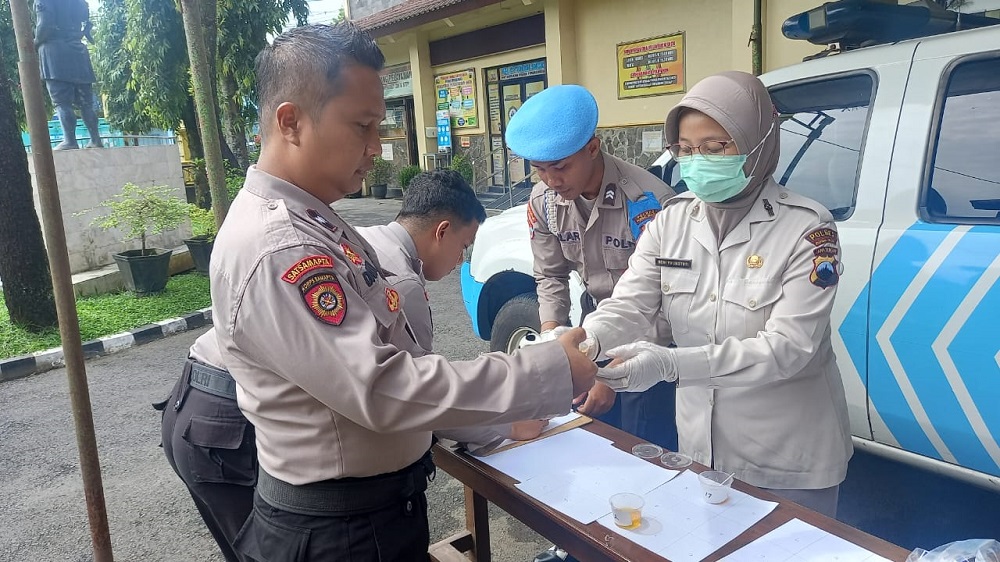 Anggota Polres Purbalingga Di Tes Urine, Ada Apa?