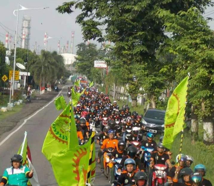 Perwakilan Buruh di Cilacap Sambut Rapat Penentuan Upah 2024 dengan Aksi Massa