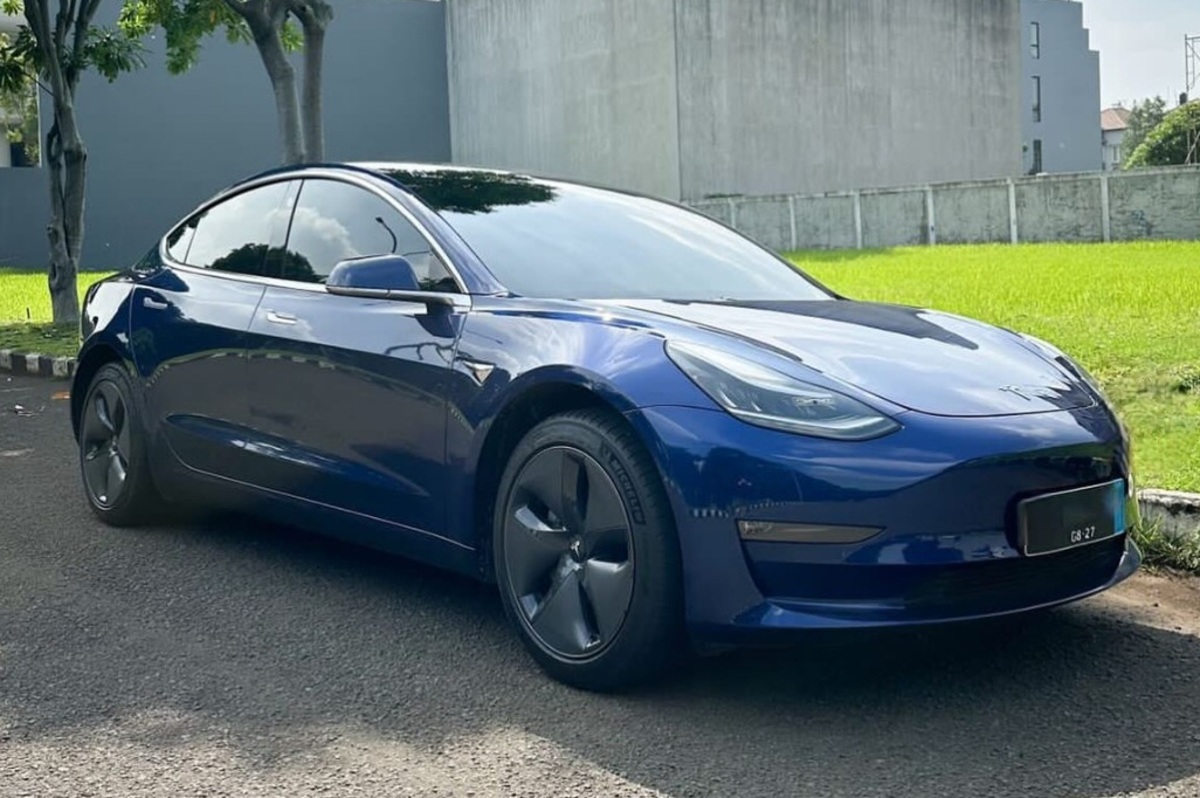Punya Tesla 3 Gak Sampai Miliaran? Kini Harga Bekasnya Mulai Rp500 Jutaan