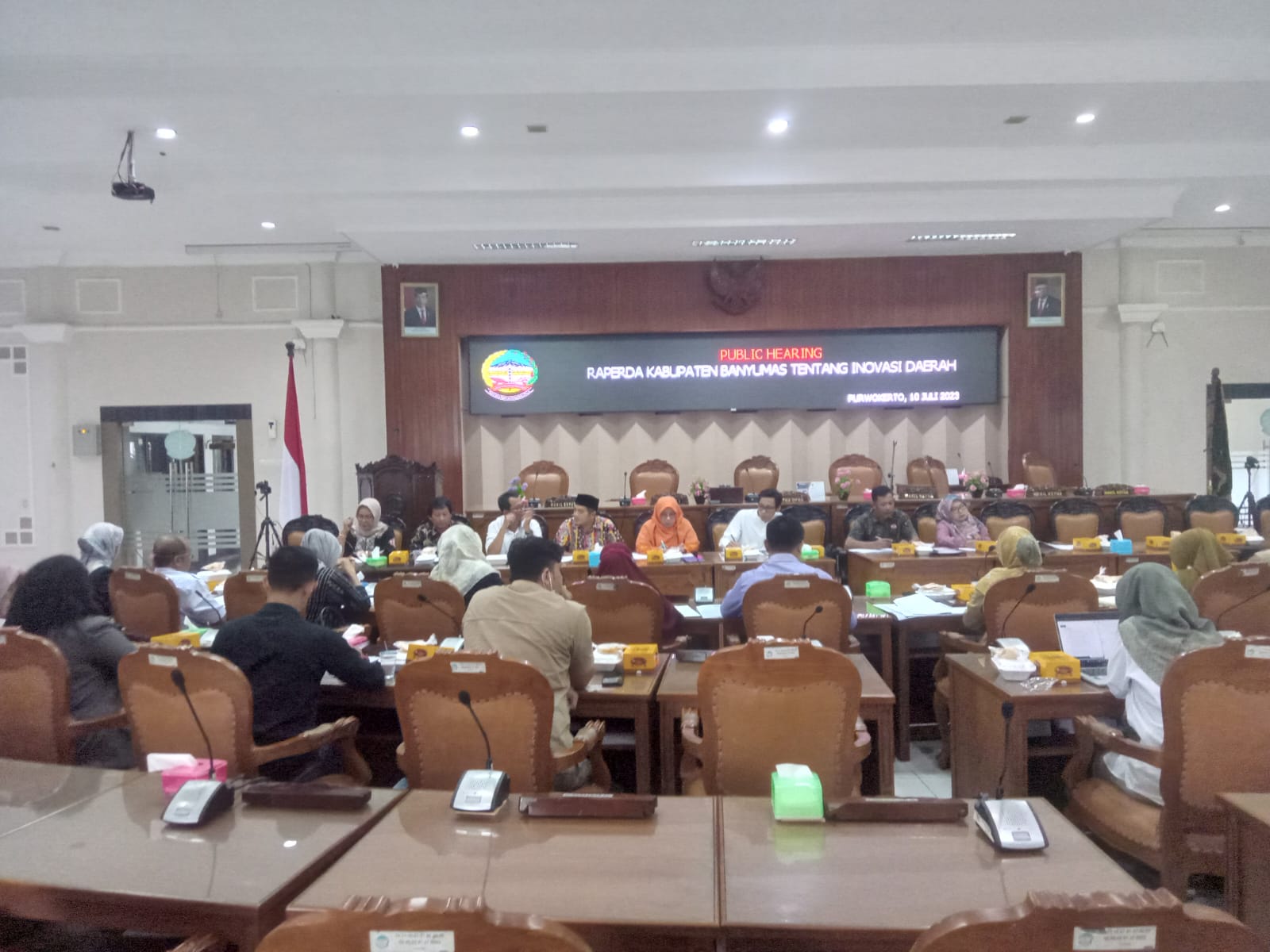 Sebelum Bahas Raperda Inovasi Daerah, Pansus DPRD Kabupaten Banyumas Laksanakan Public Hearing