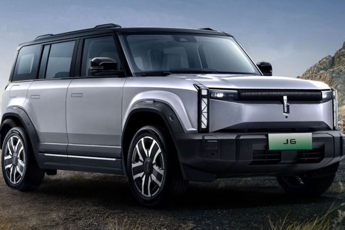 5 Alasan Kamu Harus Lirik Chery J6, Mobil Listrik Canggih dengan Harga Masuk Akal!