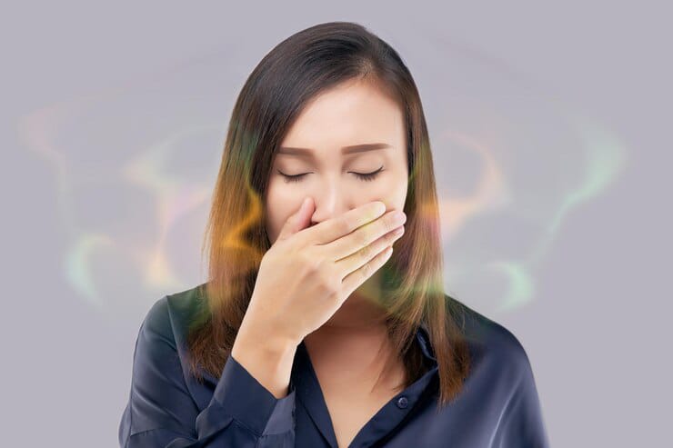 Terapkan 5 Tips Jitu Ini Untuk Mencegah Bau Mulut Saat Puasa!
