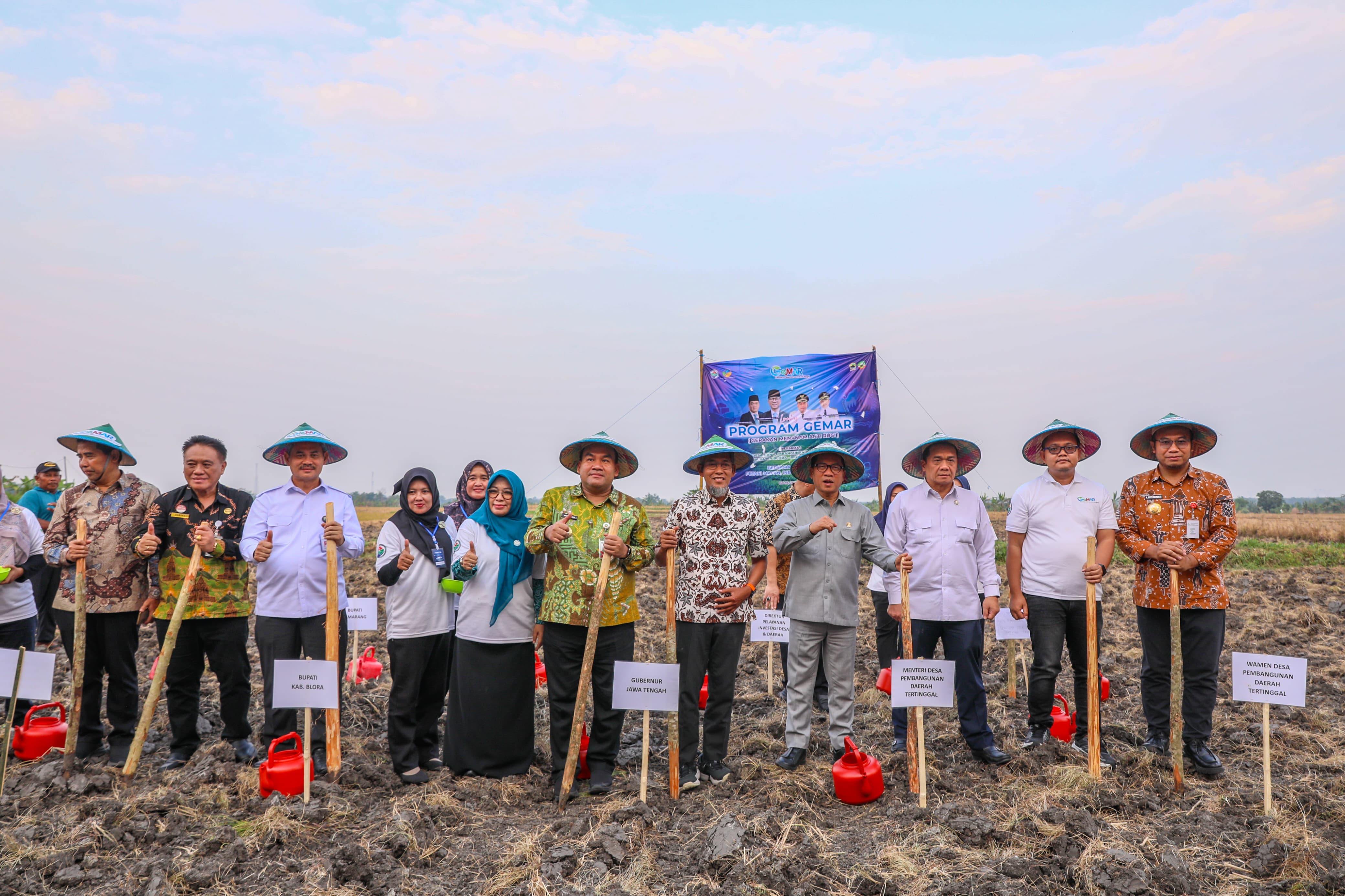 Tekan Kerugian Usaha Pertanian, Sekda Jateng Apresiasi Program Gerakan Menanam Anti Rugi