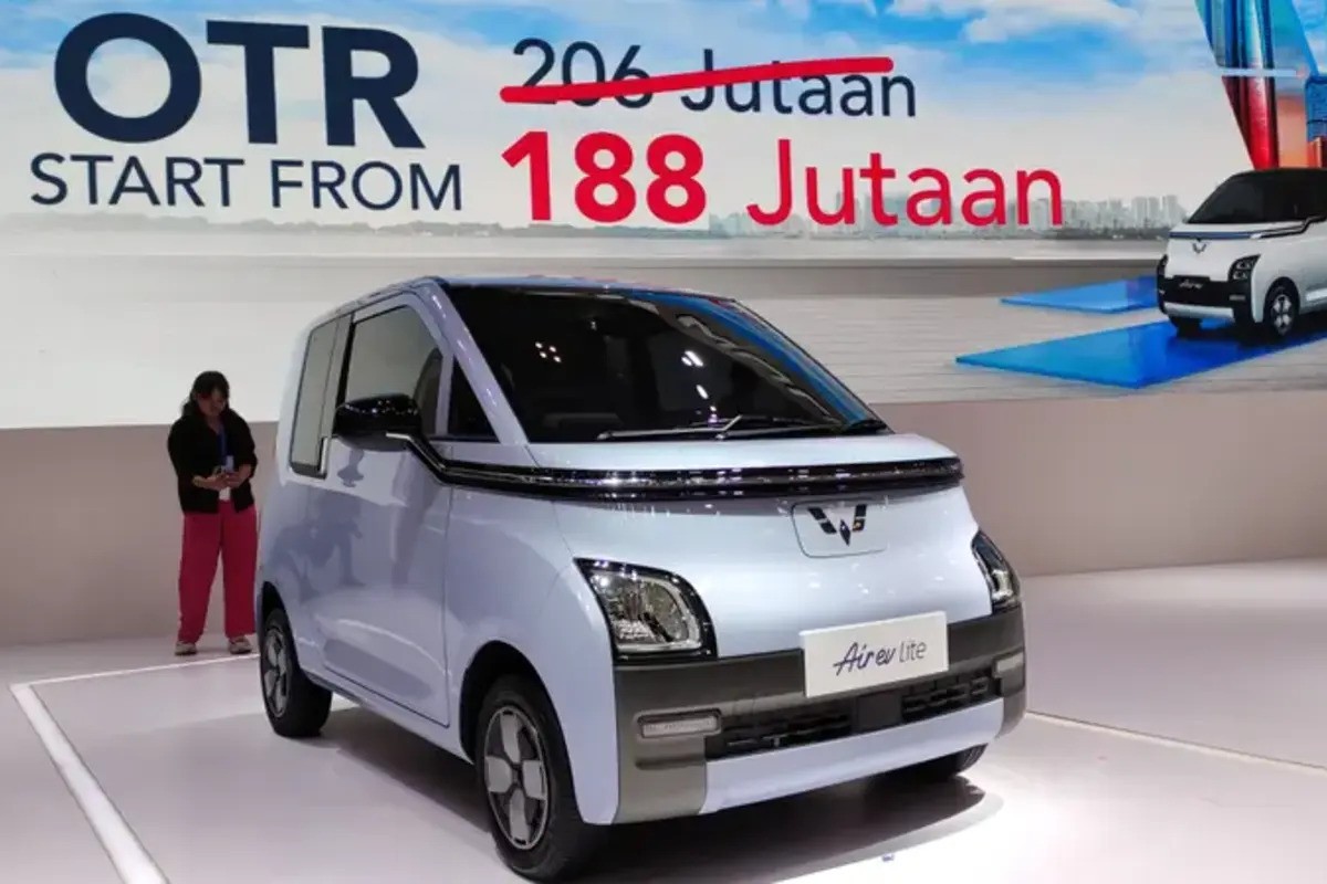 5 Pilihan Mobil Listrik di Bawah Rp 200 Juta yang Hadir di IIMS 2025