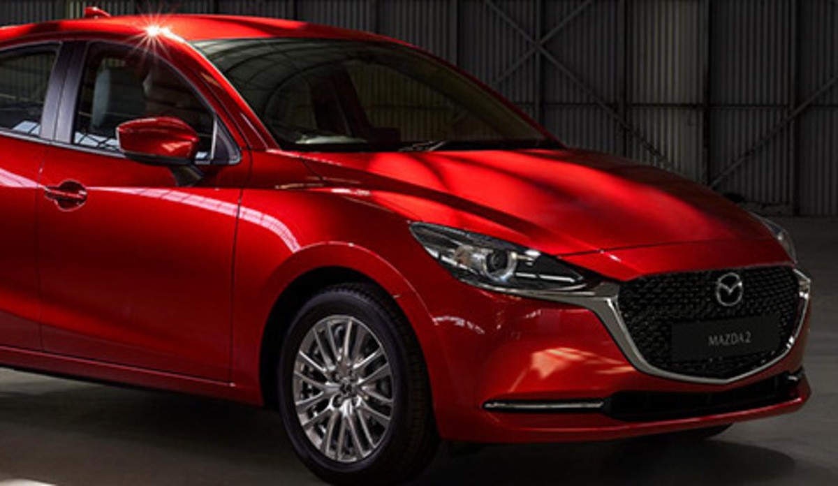 Cewek Mandiri Wajib Tahu! Mazda 2R Punya Semua yang Kamu Butuhkan di Mobil
