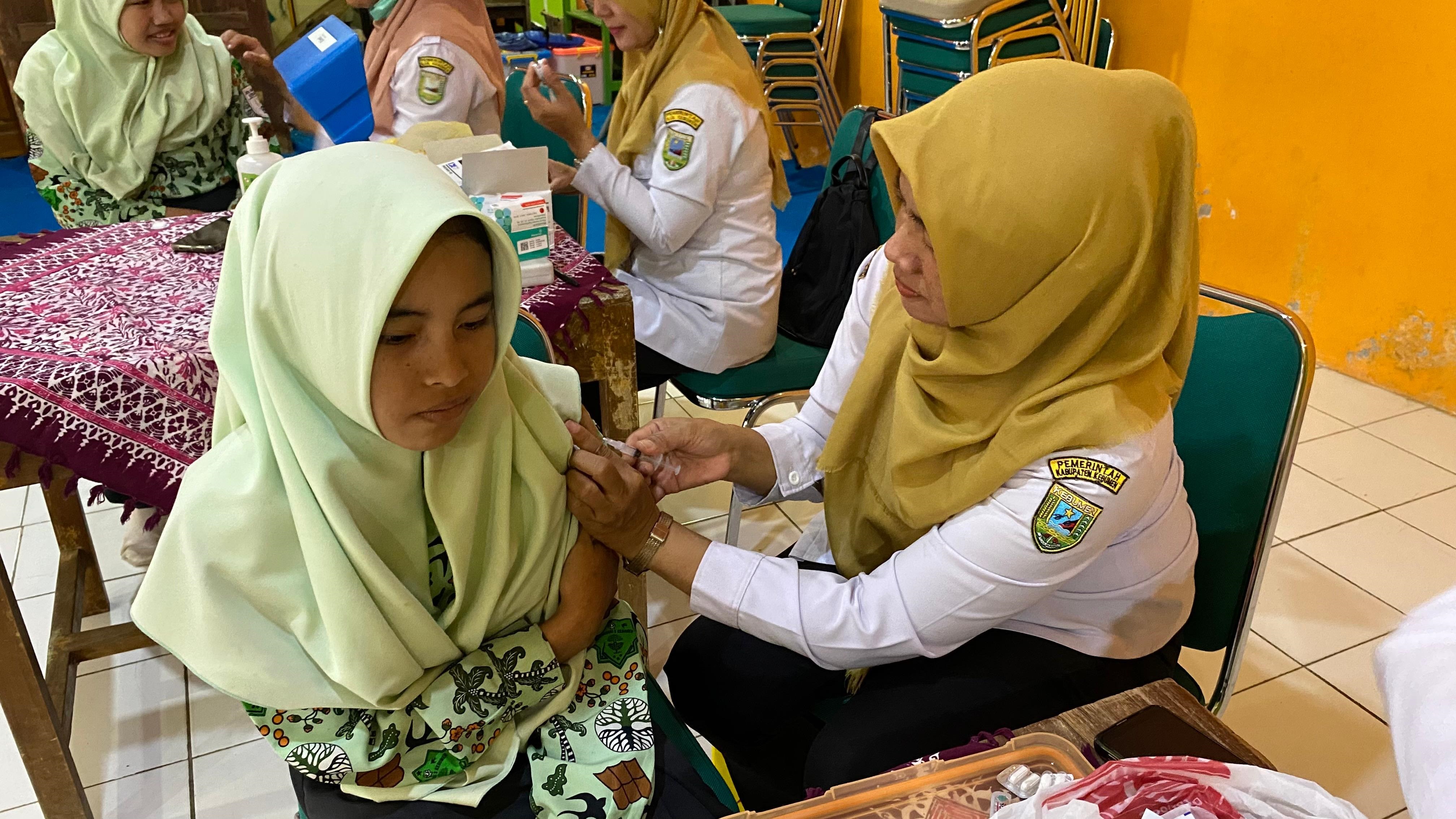 BIAS Sasar 150 Siswi MTsN 3 Kebumen