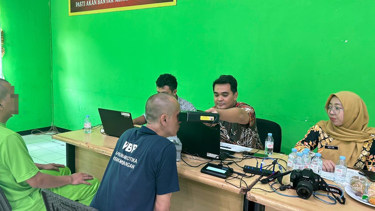 Disdukcapil Intensifkan Perekaman E-KTP Warga Binaan Lapas Nusakambangan