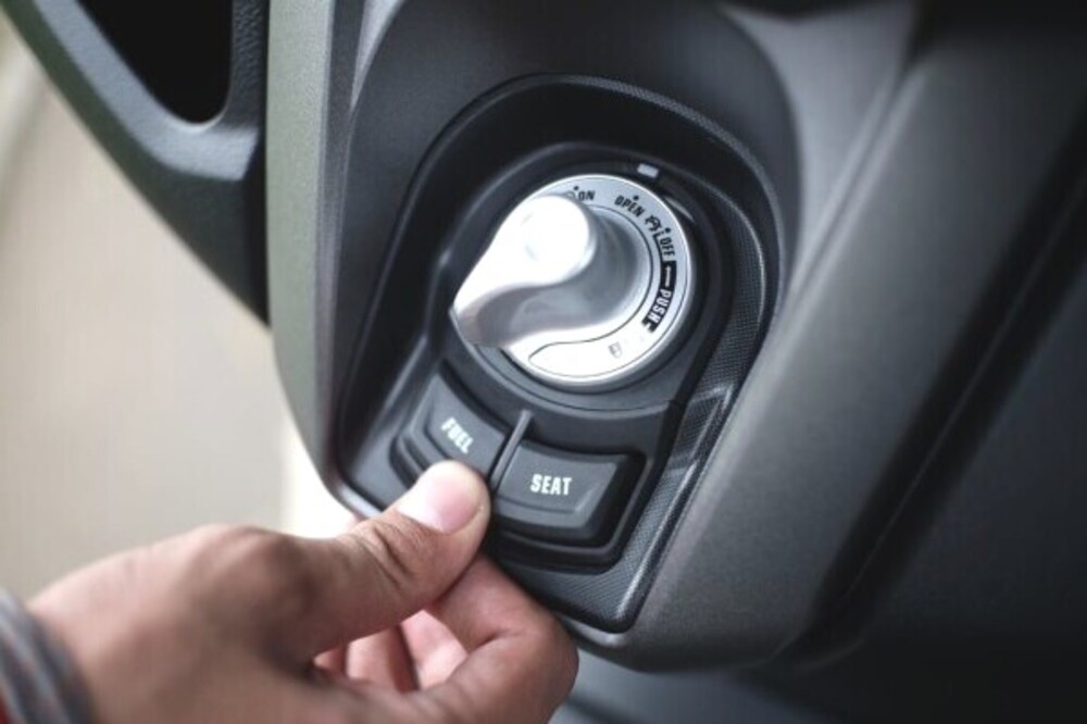 10 Tips Mengatasi Keyless Motor Listrik yang Rusak