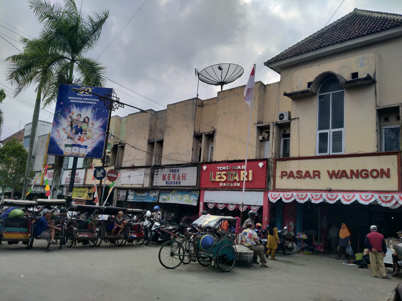 Muncul Keluhan Atap Pasar Wangon, Banyumas Bocor, Kepala UPTD Pasar ...