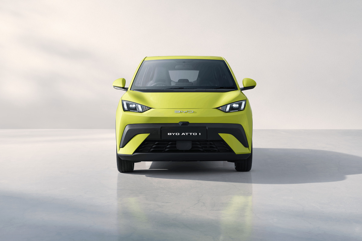 Resmi Debut di GIIAS 2025, BYD ATTO 1 Siap Bersaing di Segmen Mobil Listrik Urban