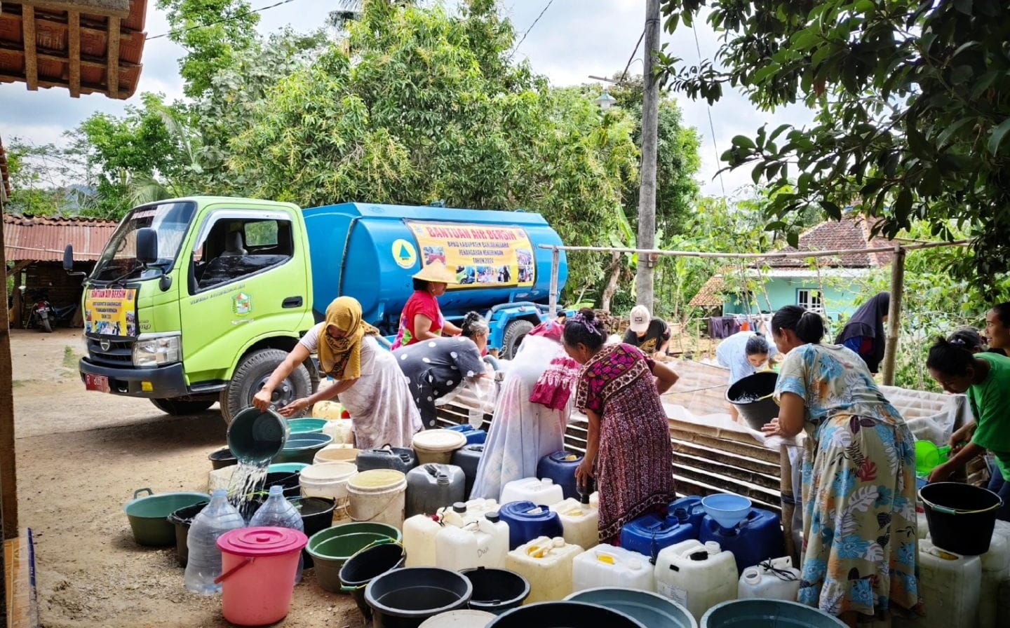 Meski Sudah Hujan, Banjarnegara Masih Distribusikan Bantuan Air Bersih