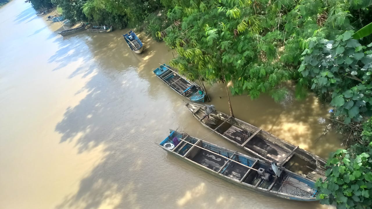Nasib Ratmin dan Jawir, Para Penambang Pasir Sungai Luk Ulo