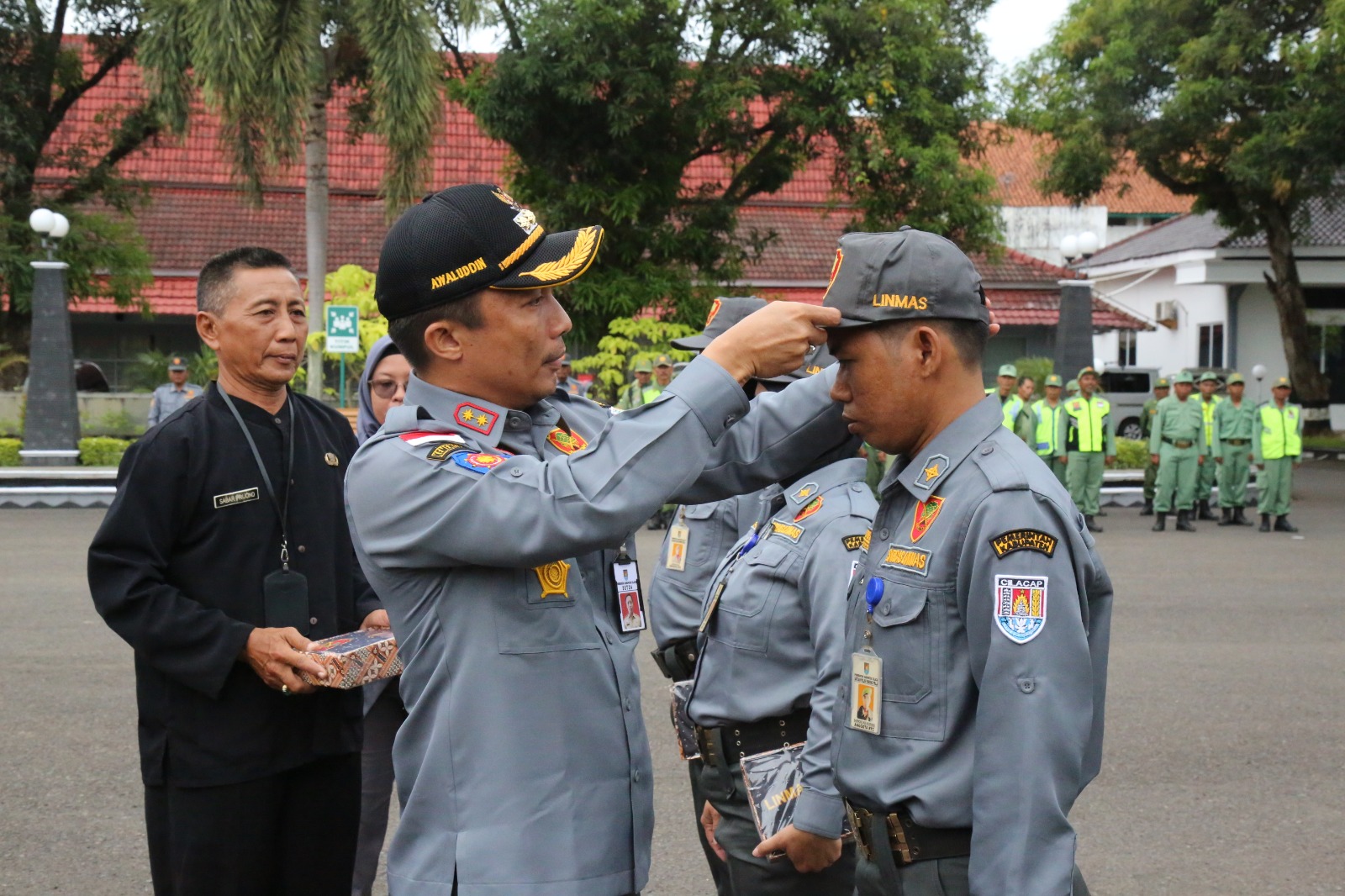 200 Linmas di Tiap Desa Disiagakan Untuk Berperan Aktif Menjaga Keamanan Masyarakat Selama Pemilu 2024