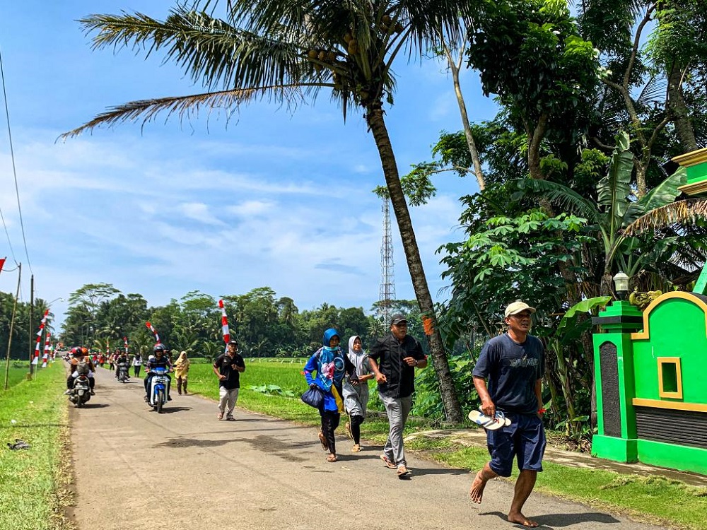 Warga Desa Welahan Wetan Simulasi Bencana Tsunami