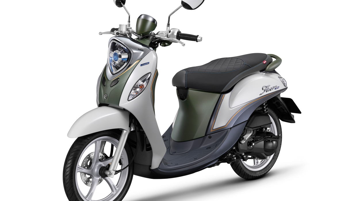 Perbandingan Motor Murah Honda Scoopy dengan Yamaha Fino