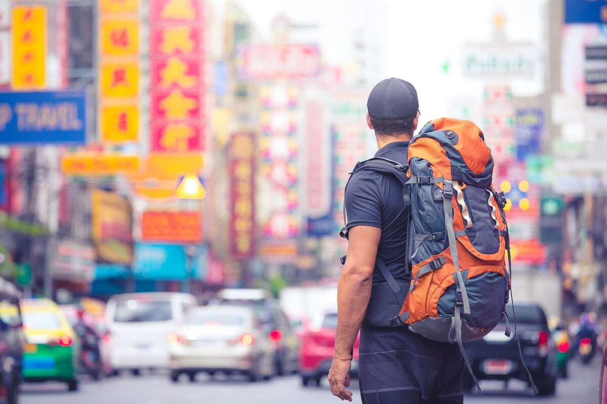 10 Tips Backpacker Agar Perjalanan Tetap Aman dan Menyenangkan!