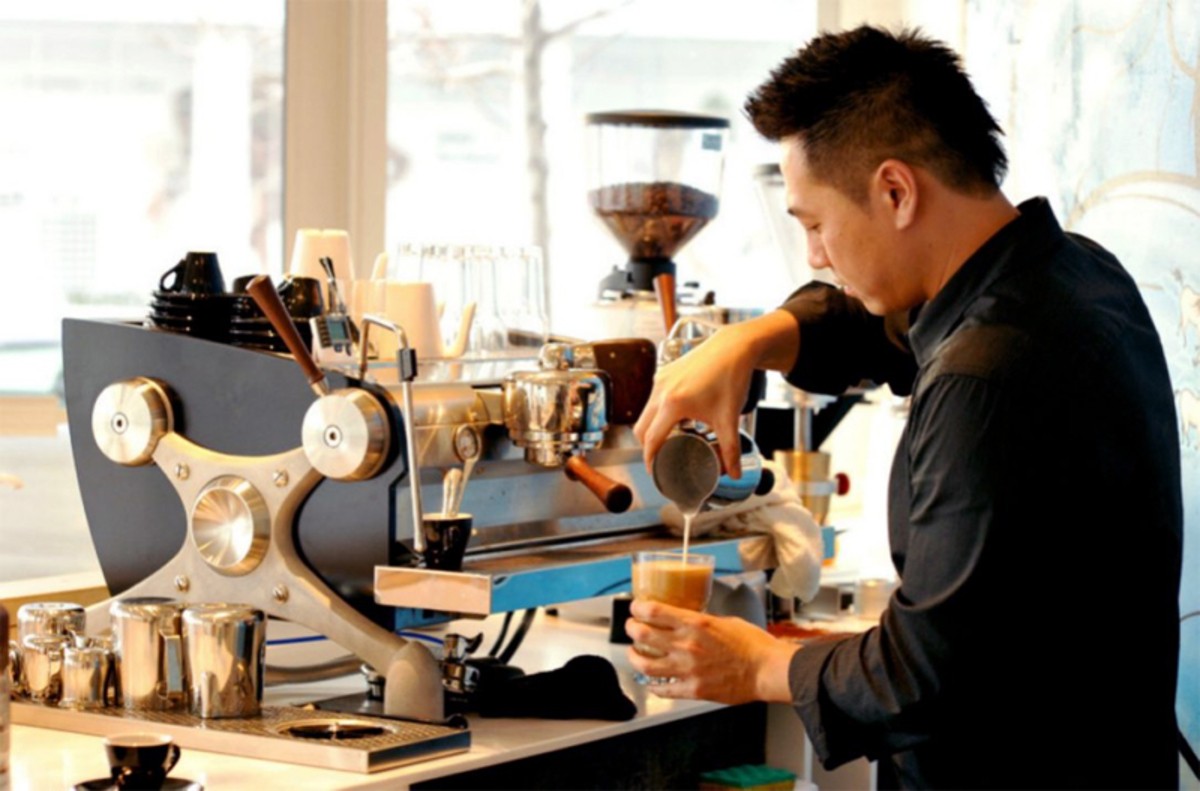 Rahasia Sukses Buka Kafe Modal KUR BCA Rp50 Juta, Bunga Ringan Cuma Segini!