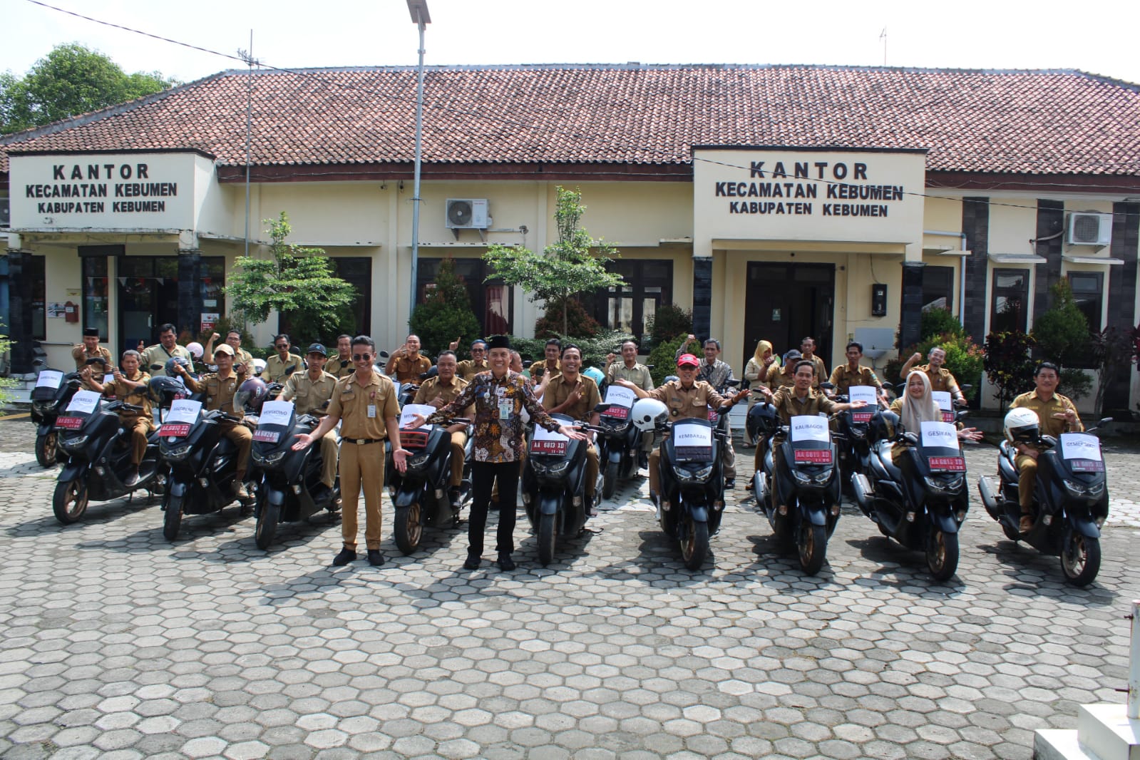 Paguyuban Kades Bodronolo Kebumen Programkan Camat Award