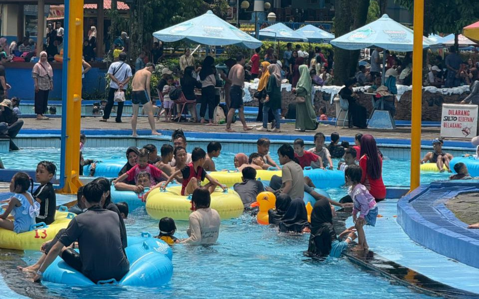 H+1 Lebaran, Owabong Diserbu 6 Ribu Wisatawan, Target Kunjungan Purbalingga Tembus 300 Ribu