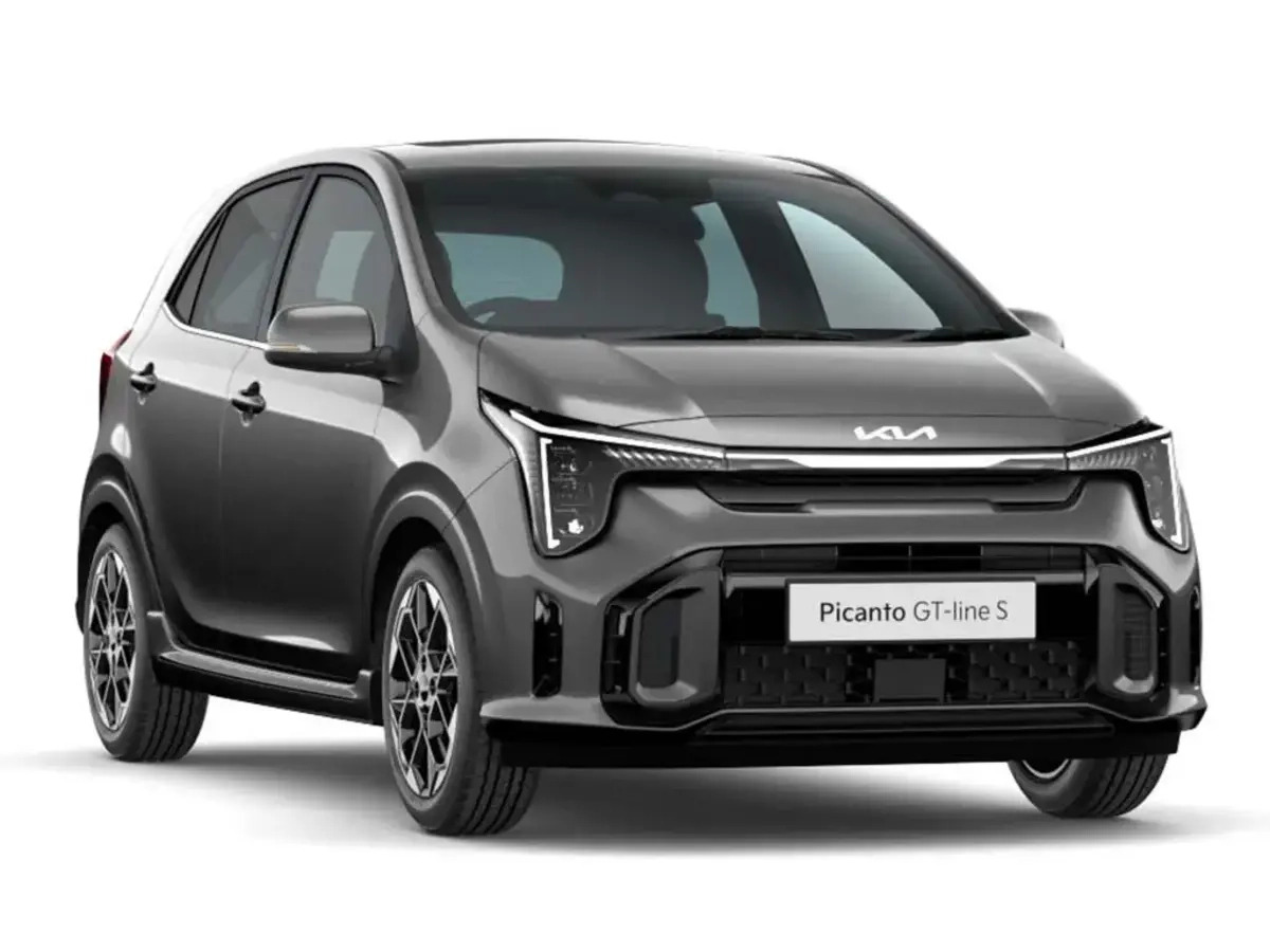 Pecinta Langit Wajib Tahu! Ini 4 Mobil dengan Sunroof Stylish yang Bikin Nyetir Makin Seru