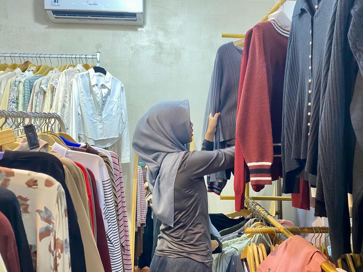 Model Pakaian Unik dan Nyaman Dikenakan di Najia Hijab