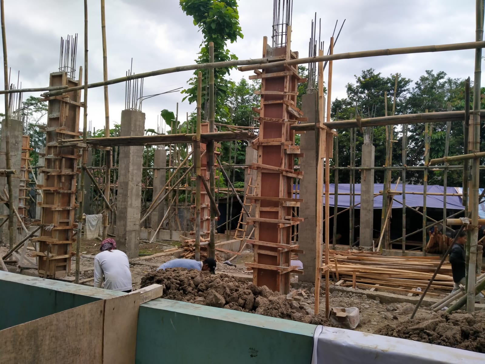 Pembangunan RKB MTs N 2 Banyumas Disorot