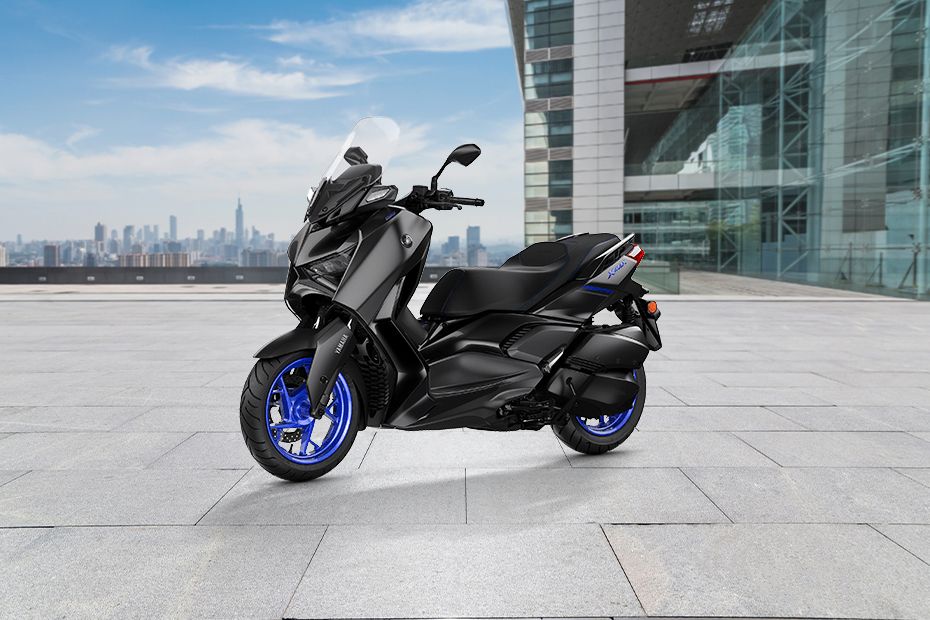 Mau Kredit Yamaha Xmax Connected 2025? Ini Harga dan Fitur Canggihnya!