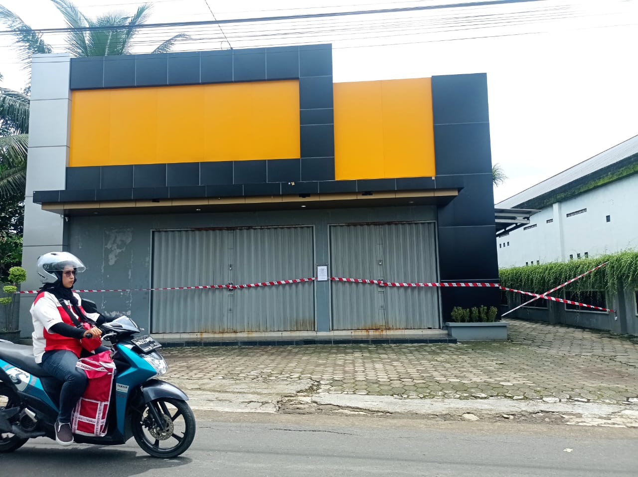 Usai Penggeledahan Dokumen Terkait Dugaan Korupsi, Kejari Purwokerto Segel Kantor PT LKM Kedungbanteng