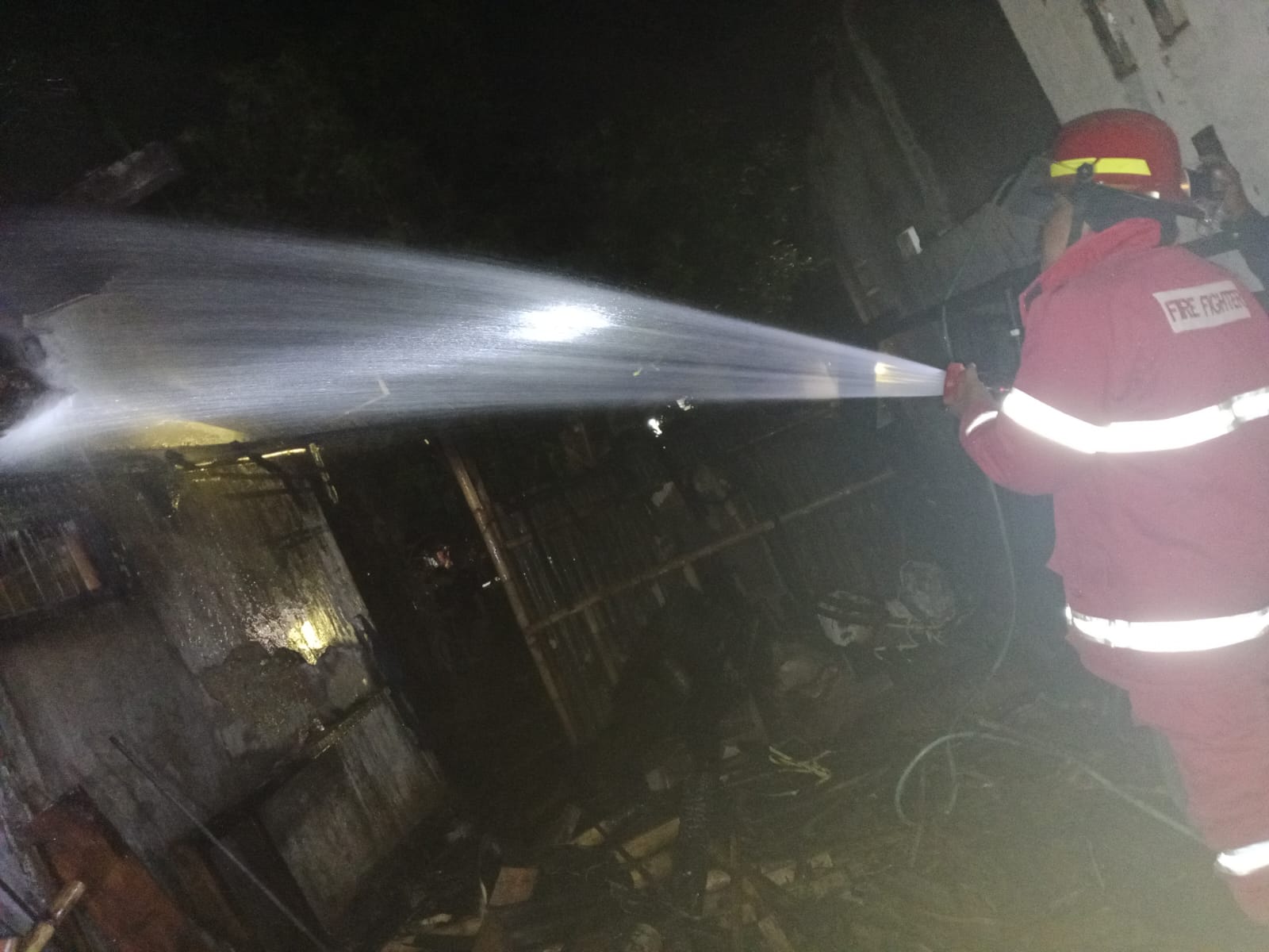 Tungku Masih Menyala Saat Ditinggal, Dapur Rumah di Adipala Cilacap Terbakar
