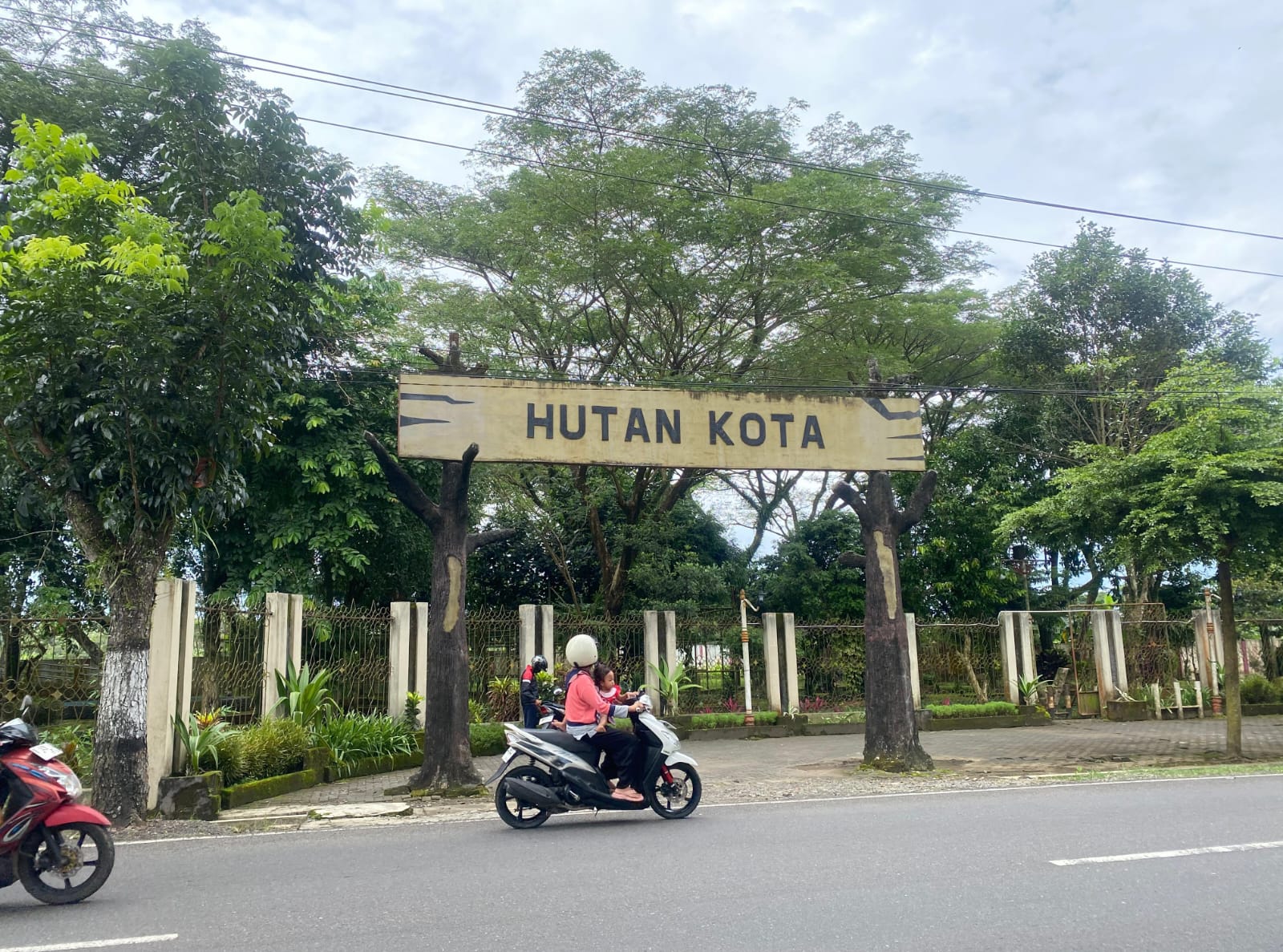 Banyak Fasilitas Rusak Hingga Hilang, DLH: Hutan Kota Tidak Dibuka Setiap Hari