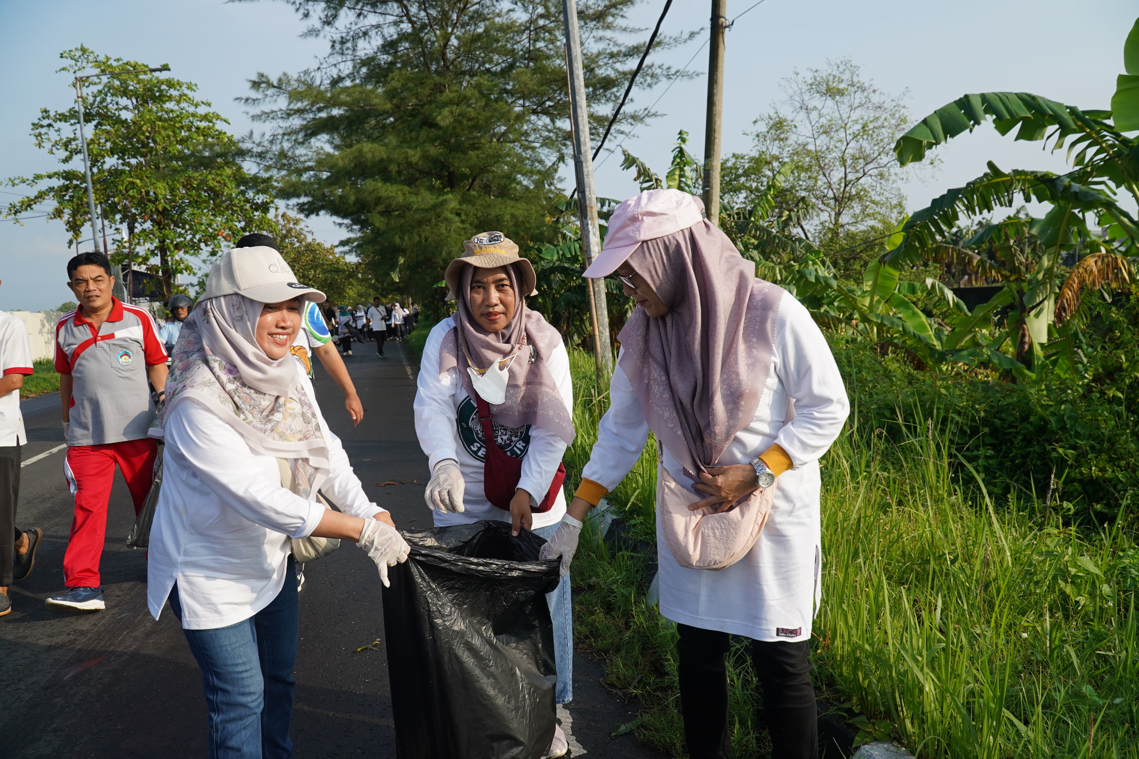 Pemkab Siapkan Sanksi Tegas untuk Pembuang Sampah Sembarangan, Denda Hingga Rp 5 Juta