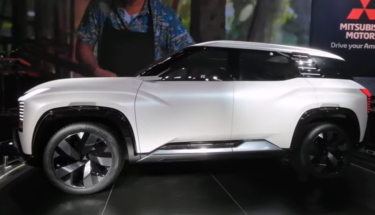 Mitsubishi Destinator Segera Hadir,  SUV 7 Seater Awal Konsep Bernama DST Concept 